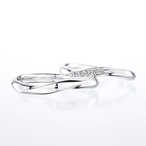 銀座ダイヤモンドシライシのミル打ちがある結婚指輪「creer8」
