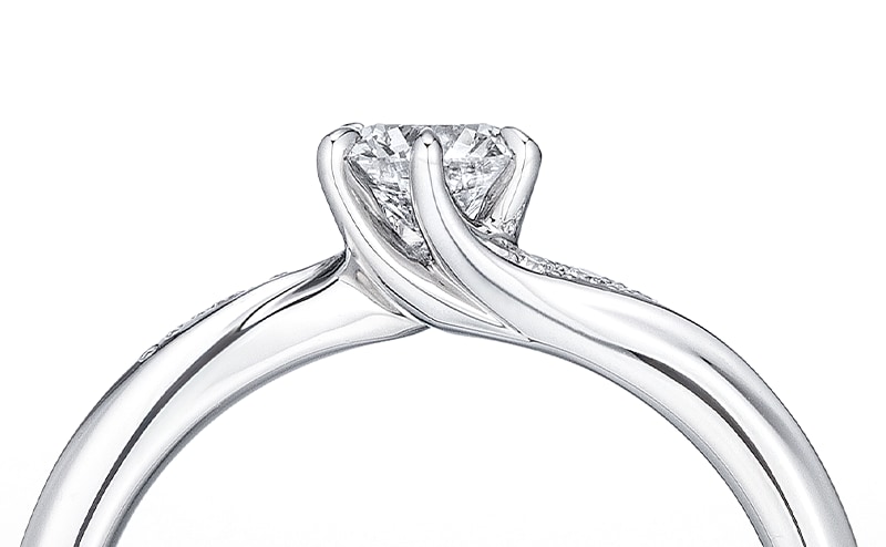 リヴ アローヴ 婚約指輪 サイドビュー