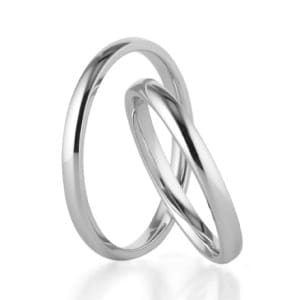 シンプルな結婚指輪「OR オーアール」